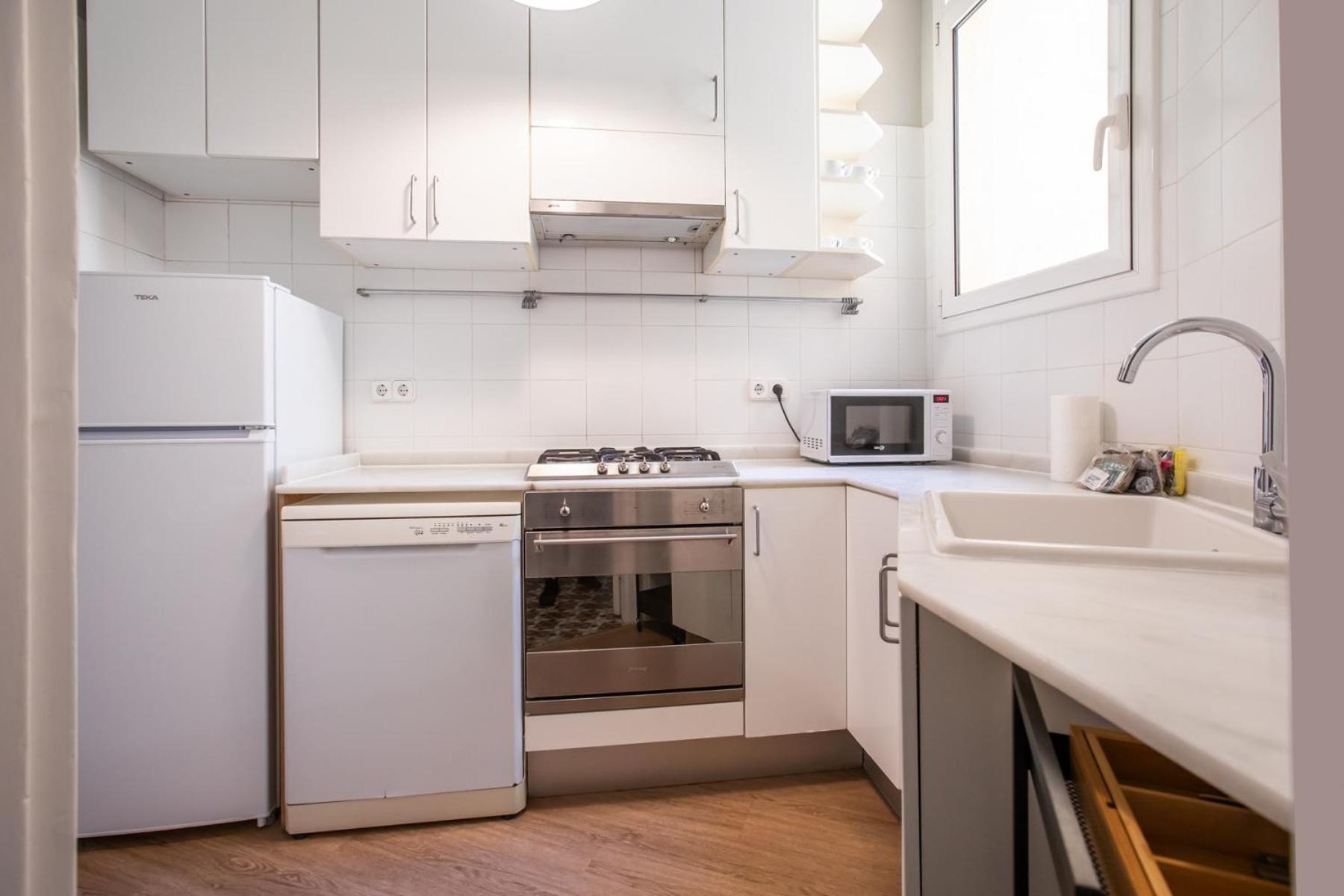 22dia1087- New 2br Flat In The Center! Appartement *